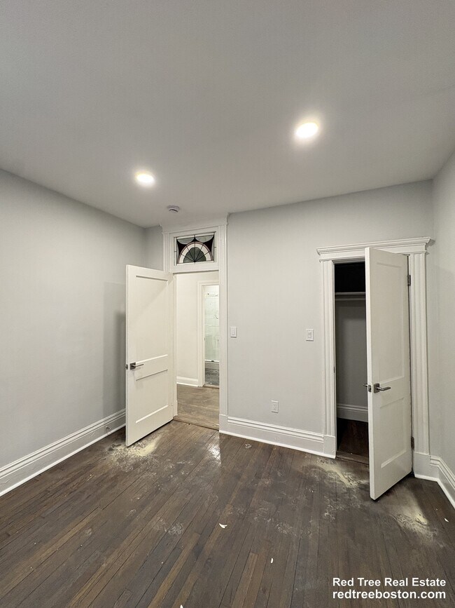 Foto del edificio - 107 Queensberry St