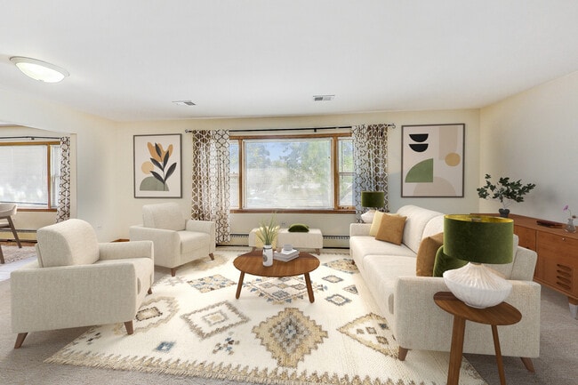 Building Photo - 1108 Fortuna Ave