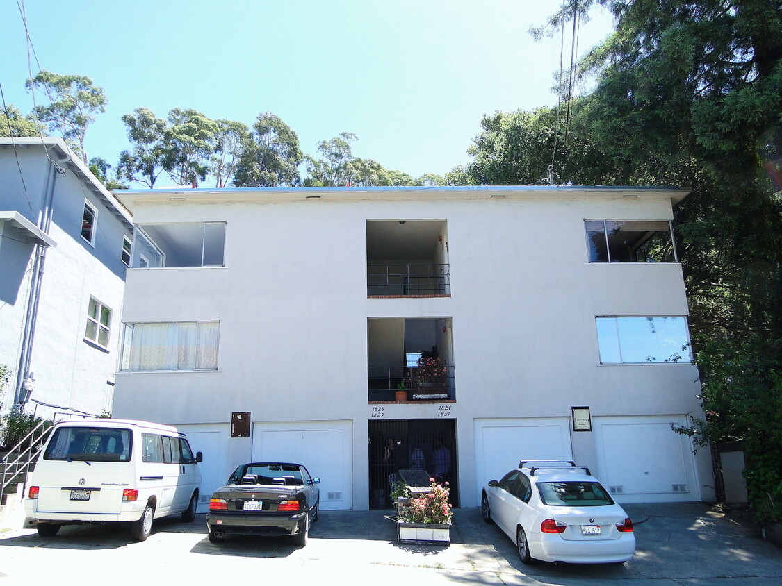 Foto principal - Sunny 2nd floor apt with a view near North...