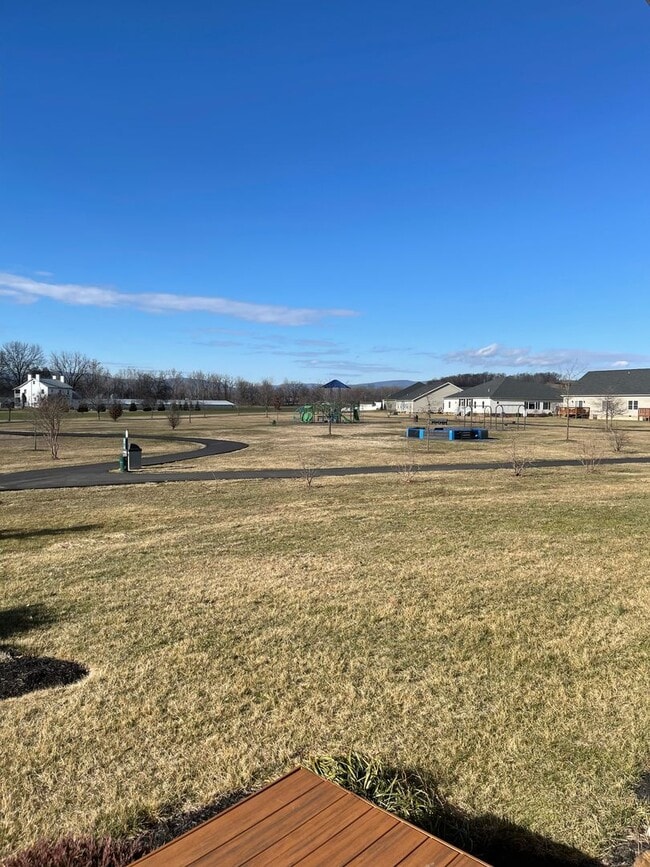 Building Photo - Duplex in Turner Ashby School District