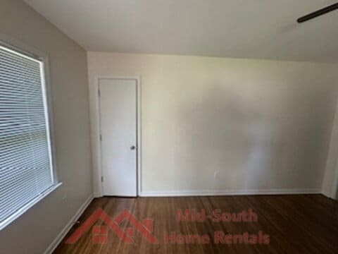 Building Photo - 4403 Jamaica Ave