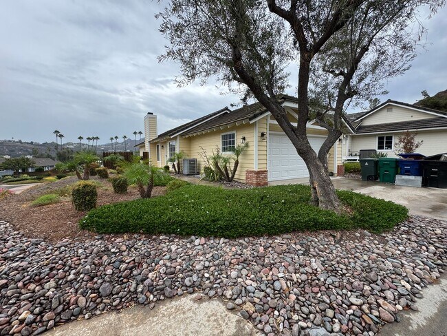 Foto del edificio - 2 Bedroom Single Level Home