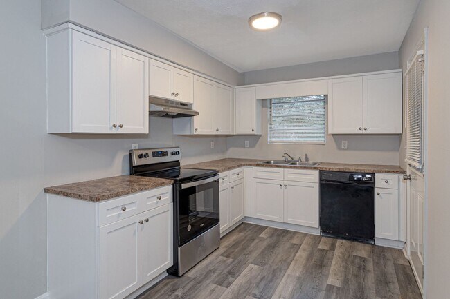 Foto del edificio - Beautiful Cottage Rental Home