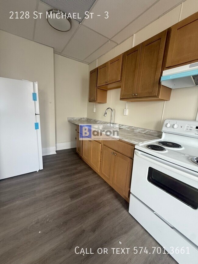 Foto del edificio - 2128 St Michael St