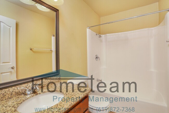 Foto del edificio - 3030 Suncrest Dr