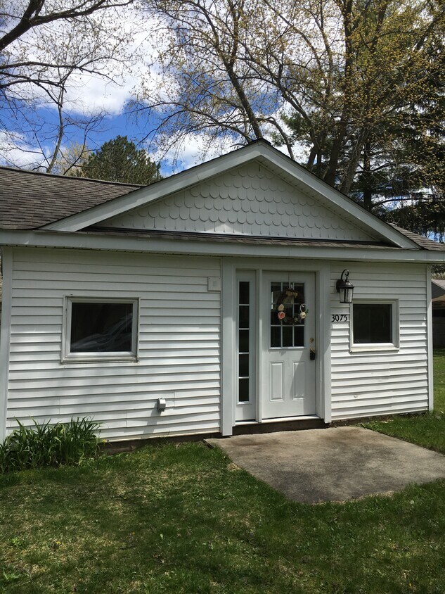 Foto principal - 3075 Arbutus St