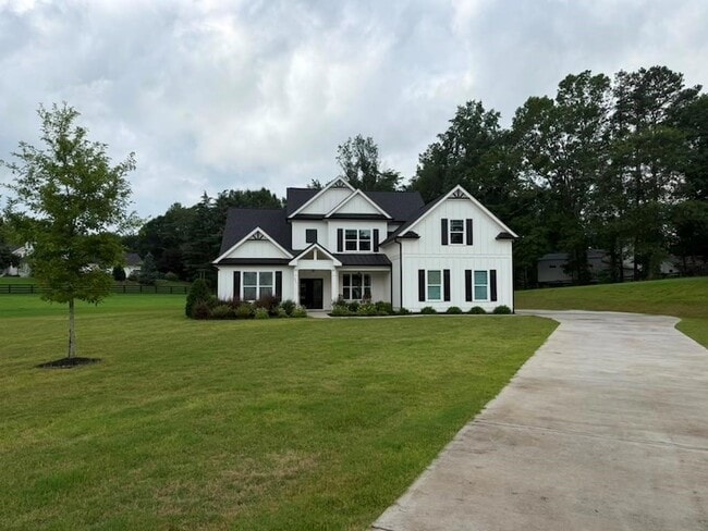 Building Photo - 8865 Little Mill Rd