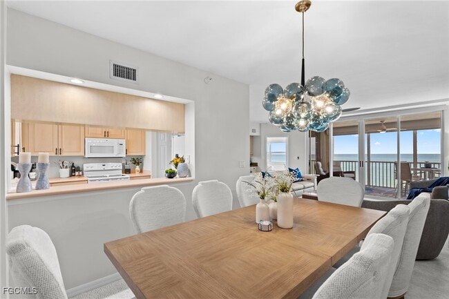 Building Photo - 9577 Gulf Shore Dr