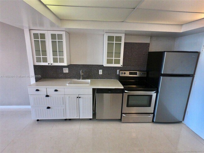 Foto del edificio - 1301 NE Miami Gardens Dr