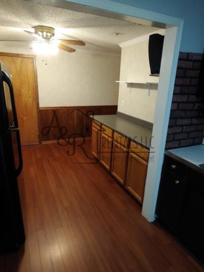 Foto del edificio - 462 Fieldcrest Dr