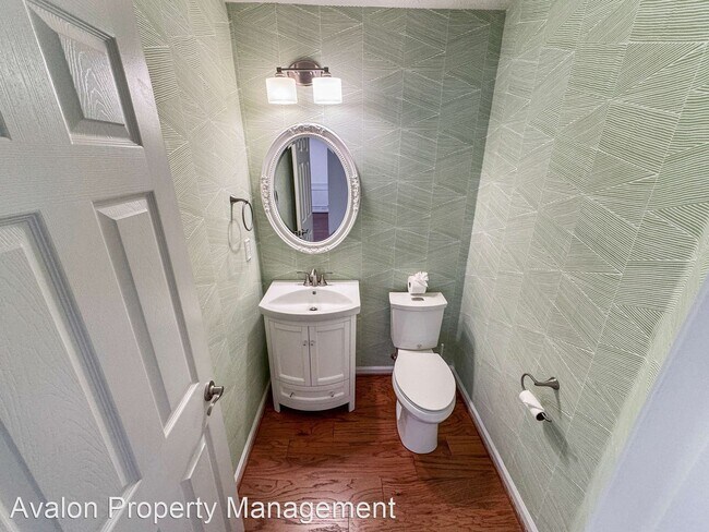 Building Photo - 3 br, 2.5 bath House - 1344 Treewood Trl.
