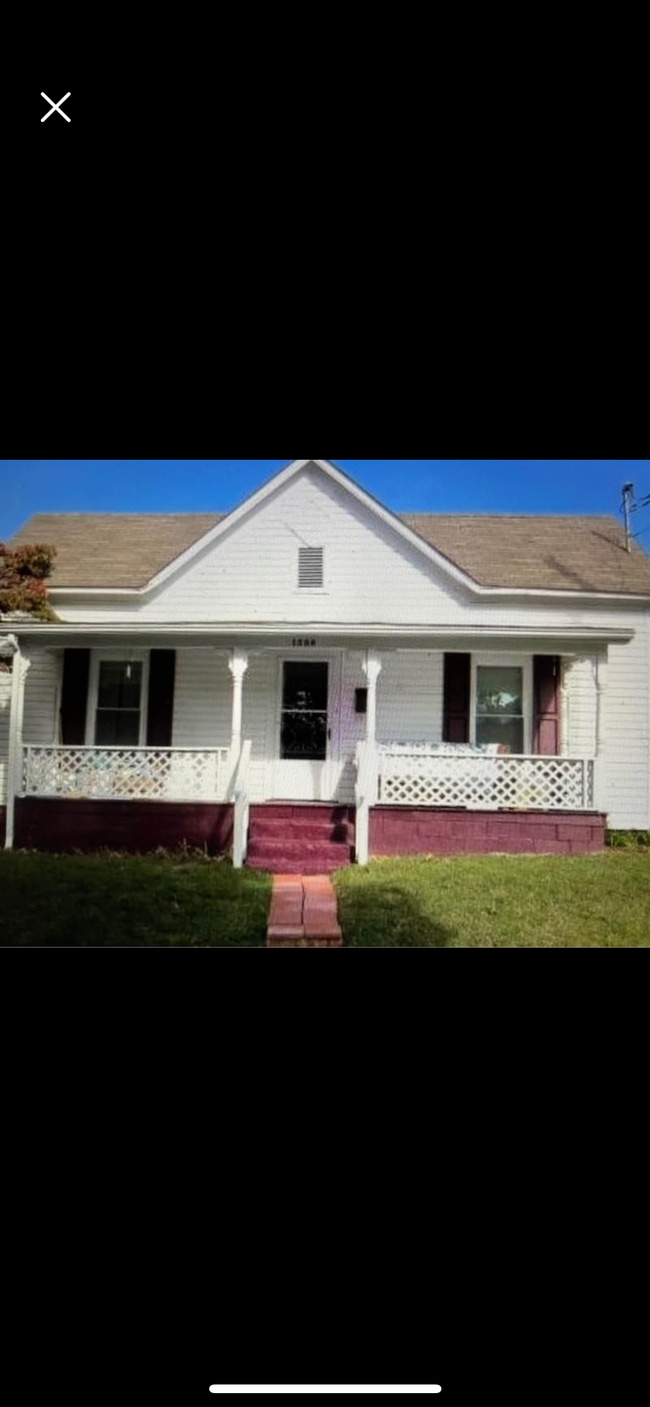 Building Photo - 1418 McKinley Ave