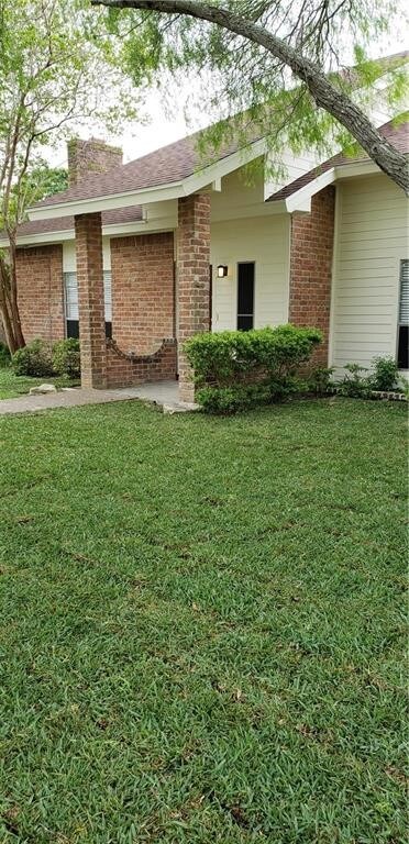 Building Photo - 4921 Chatfield Dr
