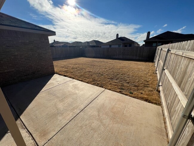 Building Photo - Bell Farms 3 bedroom 2 bath 2 car garage!