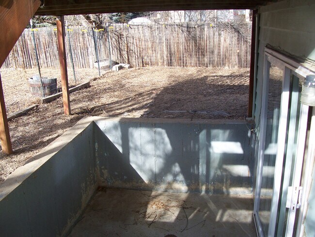 Back Patio - 5209 Greenway Dr