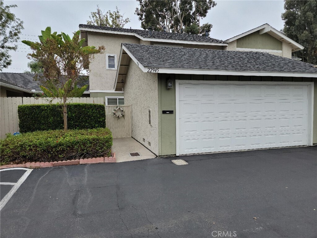 22945 Leo Ln, Lake Forest, CA 92630 Townhome Rentals in Lake Forest
