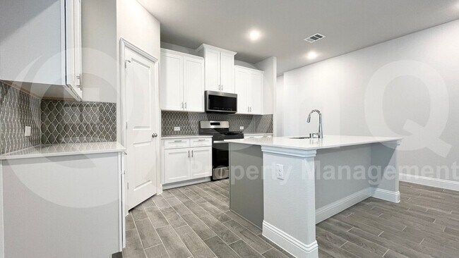 Foto del edificio - 1733 Barnwood Trce