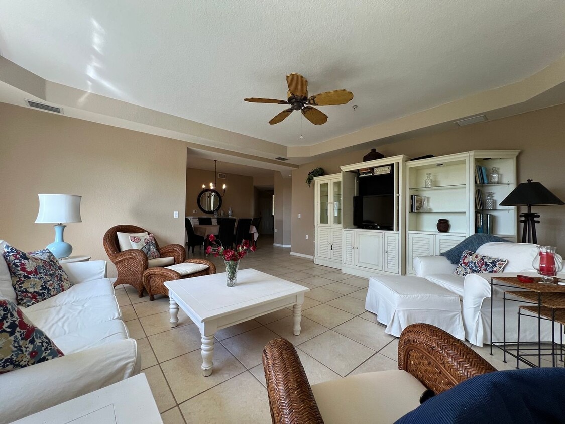 Foto principal - Furnished/Short Term Rental ** Available 5/1/26 ** 3 Bed/2 Bath Condo ** Punta Gorda ** $2,750/mo...