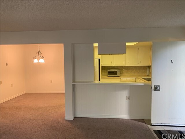 Building Photo - 25 Avenida Castilla