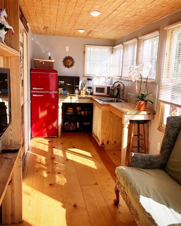 Foto del edificio - 3324 Avenue O 1/2