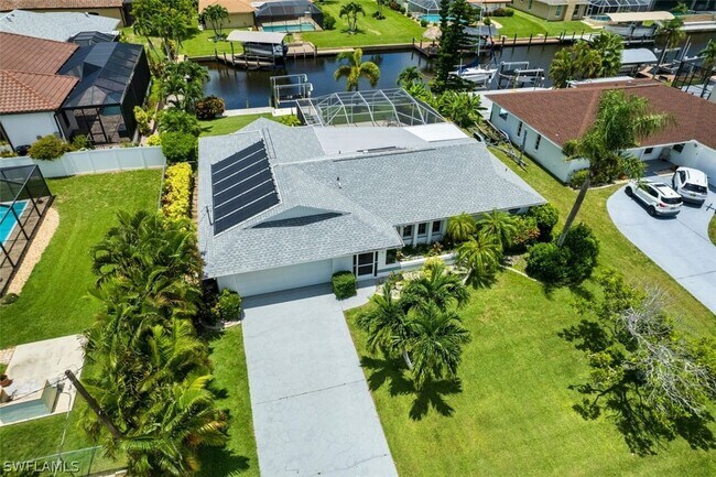 Foto del edificio - 5036 SW 9th Pl