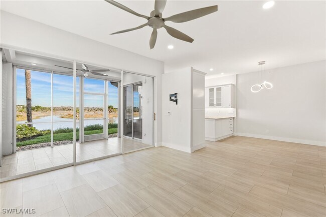 Foto del edificio - 25000 Cypress Hollow Ct