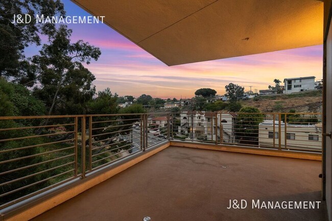 Building Photo - 3333 Reynard Way