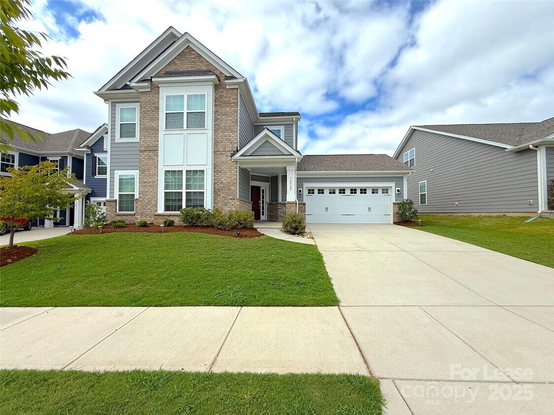 Foto principal - 14929 Baldridge Dr