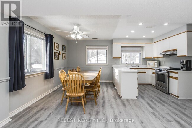 Photo du bâtiment - 910 Concession Rd 17 W