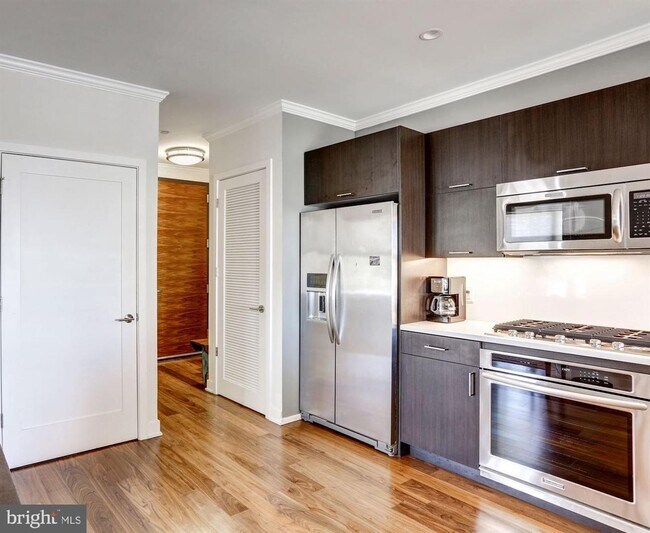 Foto del edificio - 1350 Maryland Ave NE