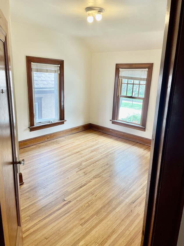 422 N 4th St, Mankato, MN 56001 House Rental in Mankato, MN