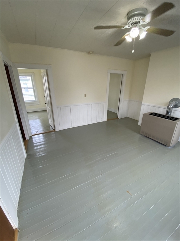 Building Photo - 124 Crapo St