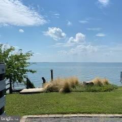 Foto del edificio - 18831 McKays Beach Rd