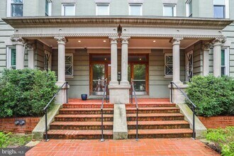 Building Photo - 1324 Euclid St NW