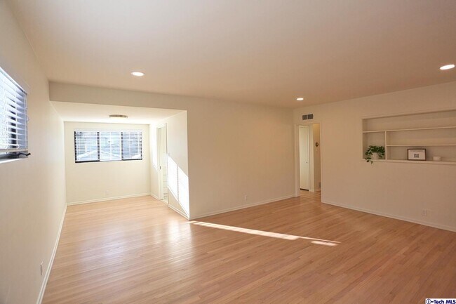 Foto del edificio - 1625 Fremont Ave