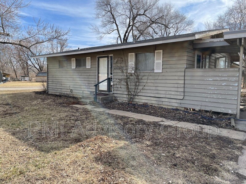6925 SW Montara Pkwy, Topeka, KS 66619 House Rental in Topeka, KS