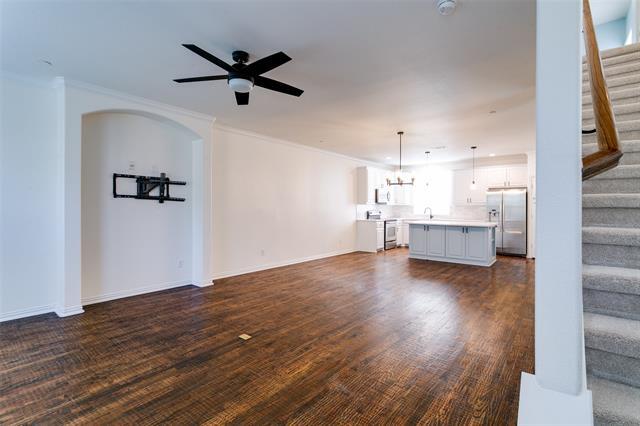 Building Photo - 2500 Rockbrook Dr