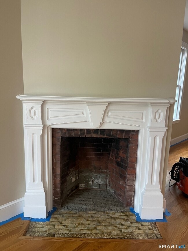 Building Photo - 217 Beacon St