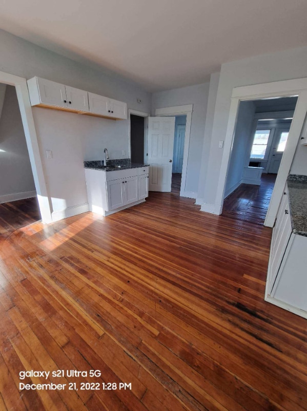 134 Lockhart Ave Unit 2, Waterbury, CT 06705 Room for Rent in