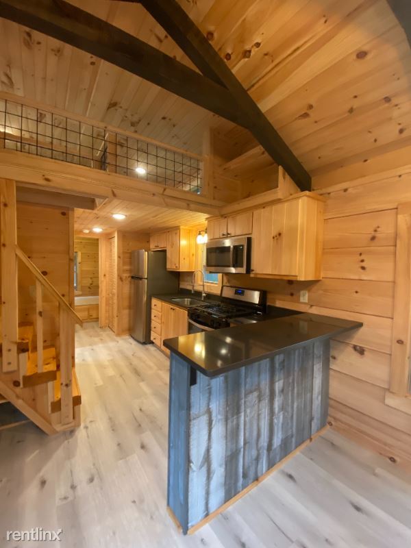 Building Photo - 1 br, 1 bath House - 1008 River Road 1 Unit 1