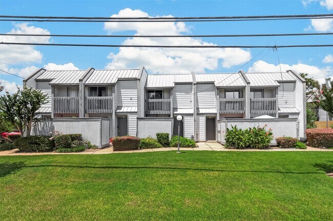 Foto del edificio - 5056 Glenmont Dr