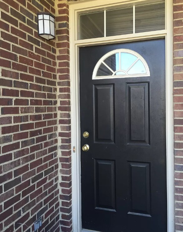 Foto del edificio - 605 Summerfield Dr