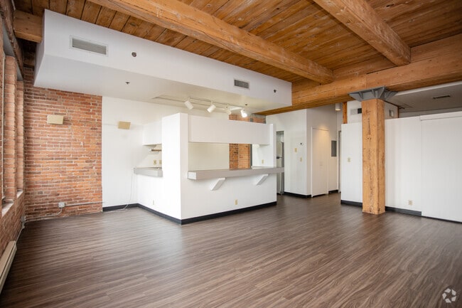 1BR, 1BA - Nettleton Commons Apartments