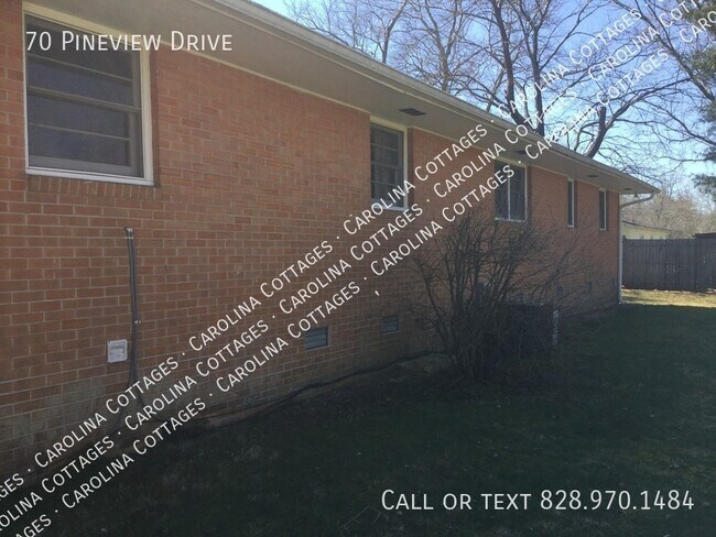 Foto del edificio - 70 Pine View Dr