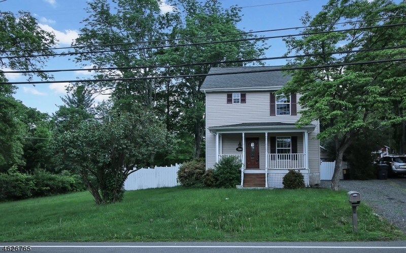 Foto principal - 334 Sussex Ave