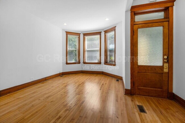 Foto del edificio - 2130 W Iowa St