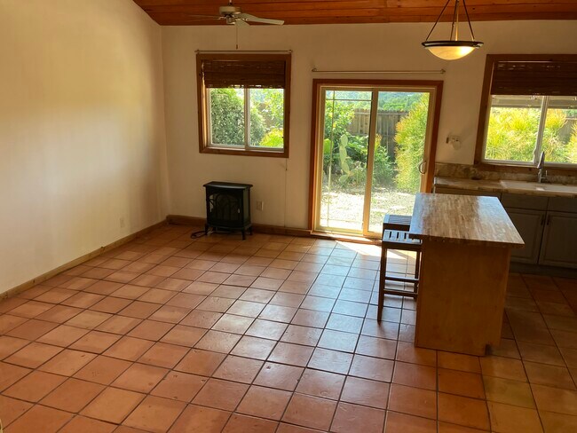 Sala de estar - 22933 Portage Circle Dr