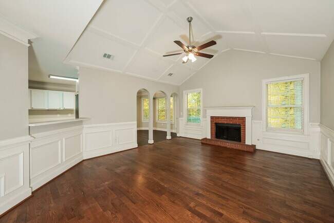 Foto del edificio - 4169 Rhinehart Dr