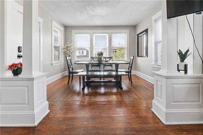 Building Photo - 61 Wealth Ave