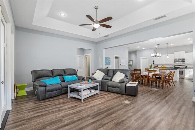 Foto del edificio - 1334 NW 121st Way
